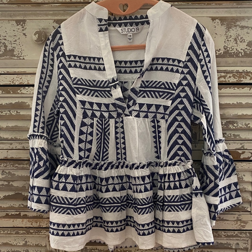 Studio 19 Blue and White Patterned Blouse